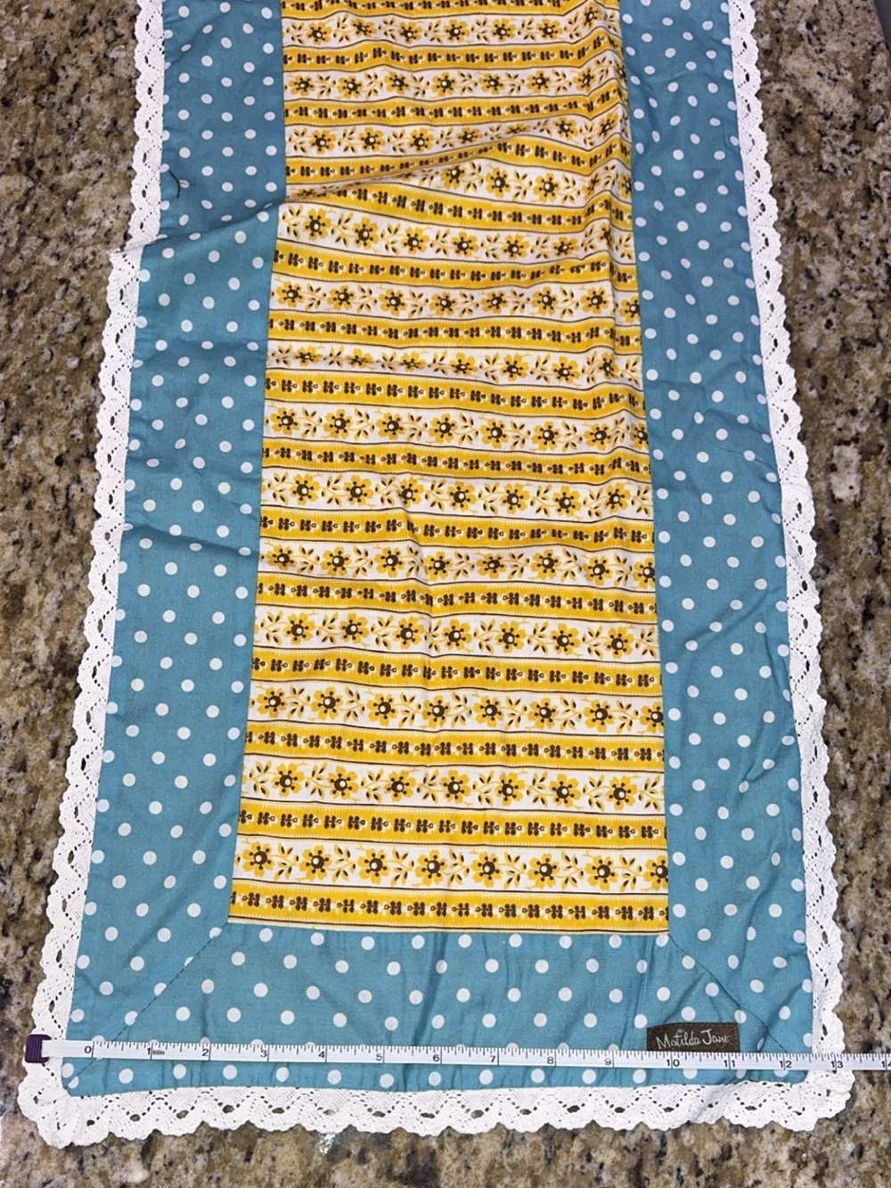 matilda jane celebrations home•dining•linens•table runner•lace•cloth napkins set